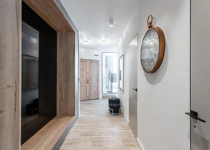 Διαμέρισμα Luxury With A Balcony And A Terrace *